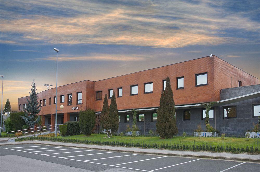 Hotel Ruta De Europa Vitoria-Gasteiz Zewnętrze zdjęcie