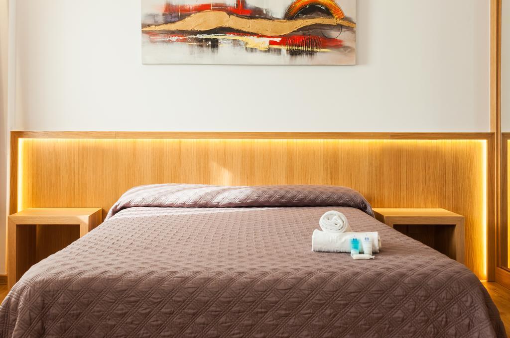 Hotel Ruta De Europa Vitoria-Gasteiz Zewnętrze zdjęcie
