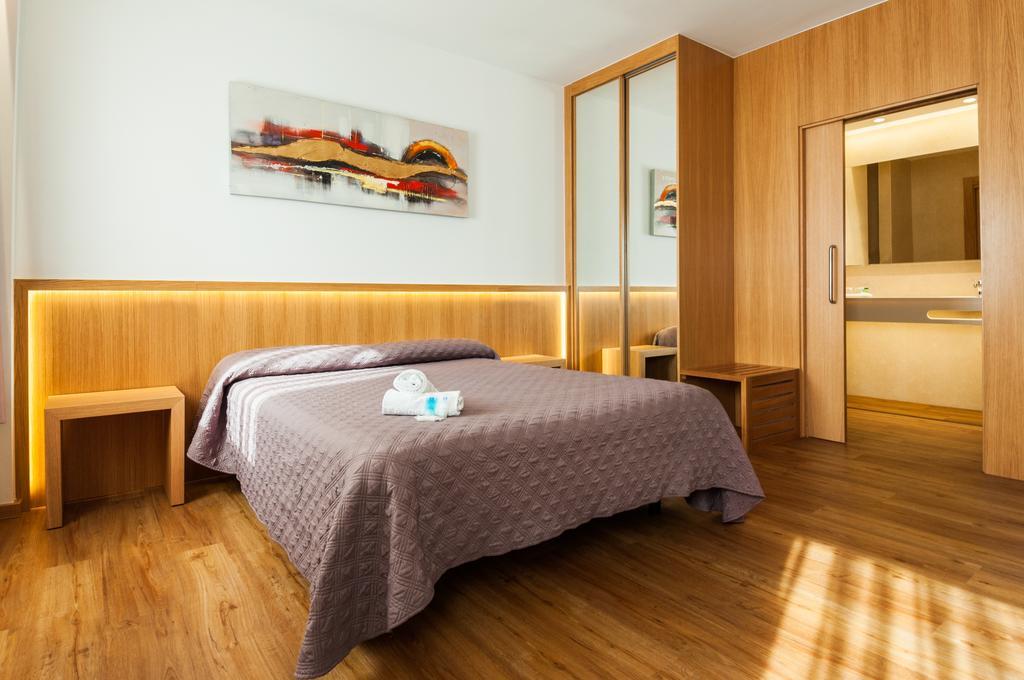Hotel Ruta De Europa Vitoria-Gasteiz Zewnętrze zdjęcie