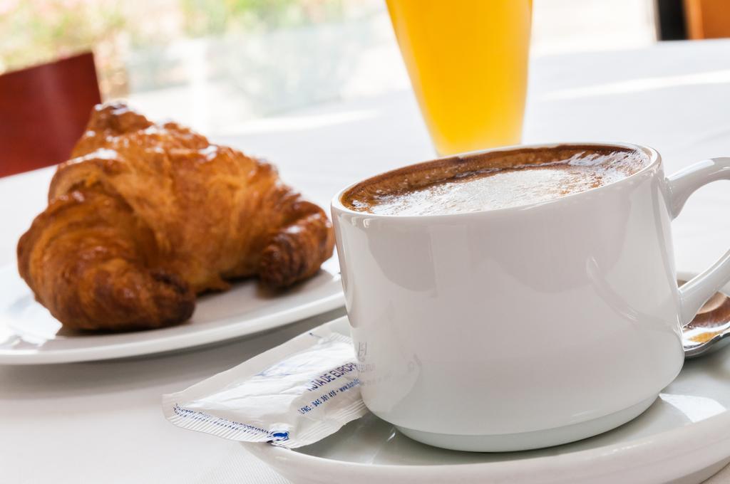 Hotel Ruta De Europa Vitoria-Gasteiz Zewnętrze zdjęcie