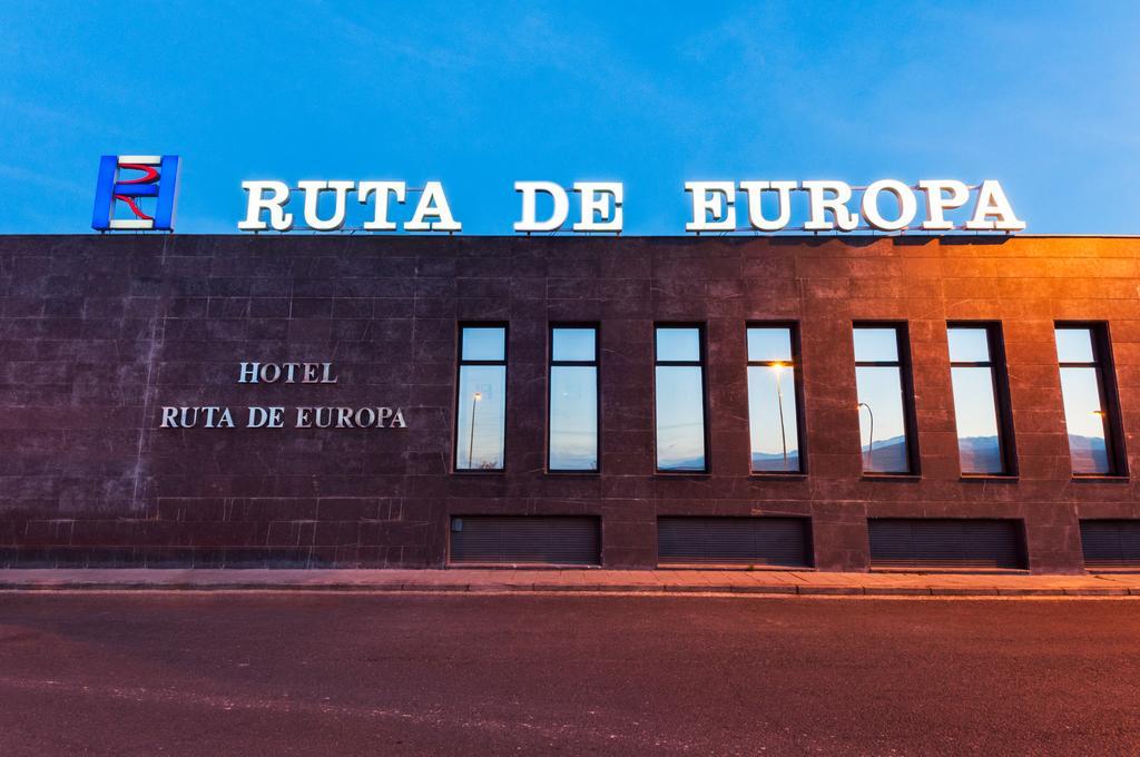 Hotel Ruta De Europa Vitoria-Gasteiz Zewnętrze zdjęcie